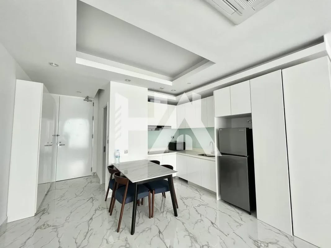 2 bed + 2 bath | Condo for Rent in BKK 1