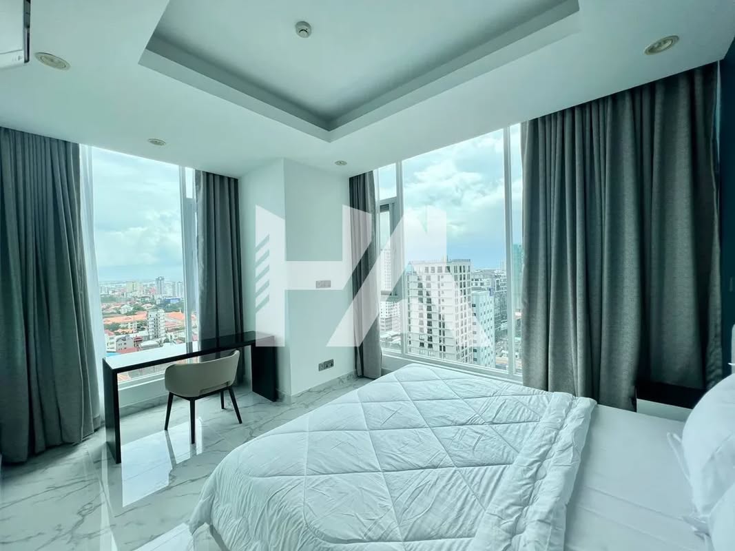 2 bed + 2 bath | Condo for Rent in BKK 1