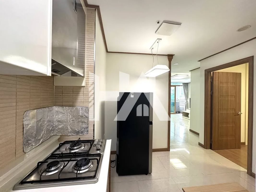 1 bed + 1 bath | Condo for Rent in BKK 1