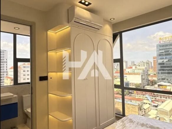 1 Bed + 1 Bath | Condo for Sale in BKK 1