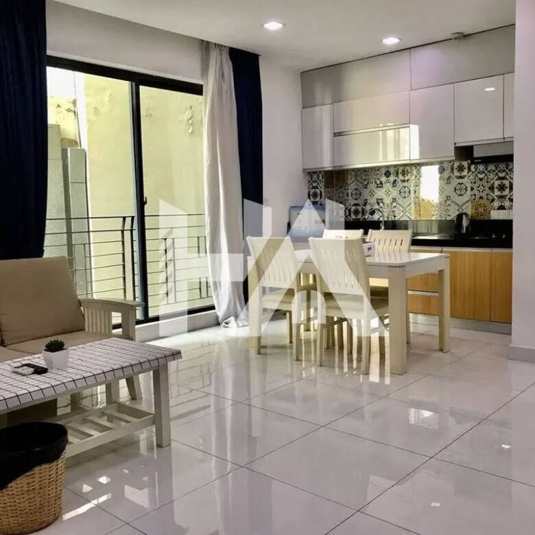 2 bed + 2 bath | Condo for Rent in Russian Market