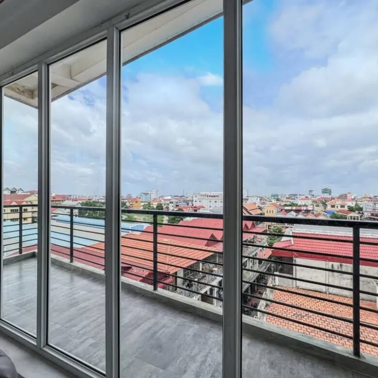 1 Bed + 1 Bath Studio | Condo for Sale Near Russian Market
