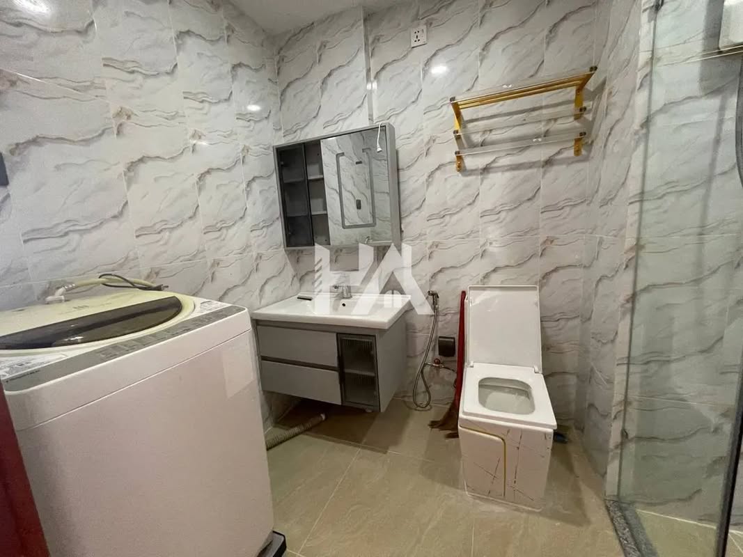 1 bed + 1 bath Studio | Condo for Rent in BKK 1