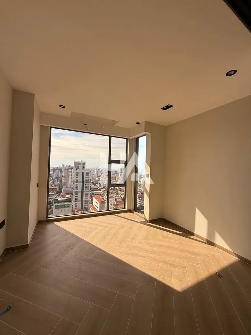 1 bed + 1 bath | Condo for Sale in BKK 1