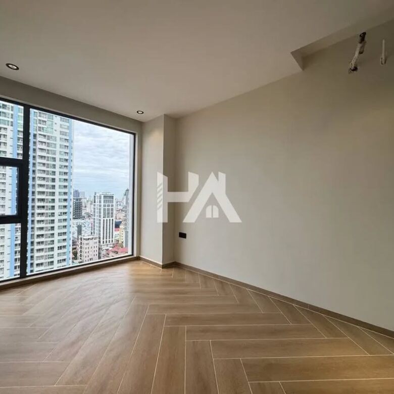 1 bed + 1 bath | Condo for Sale in BKK 1
