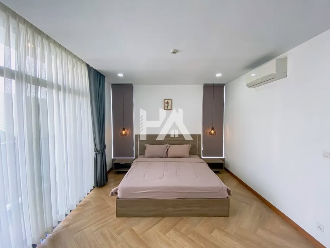 2 bed + 2 bath | Condo for Rent in BKK 1