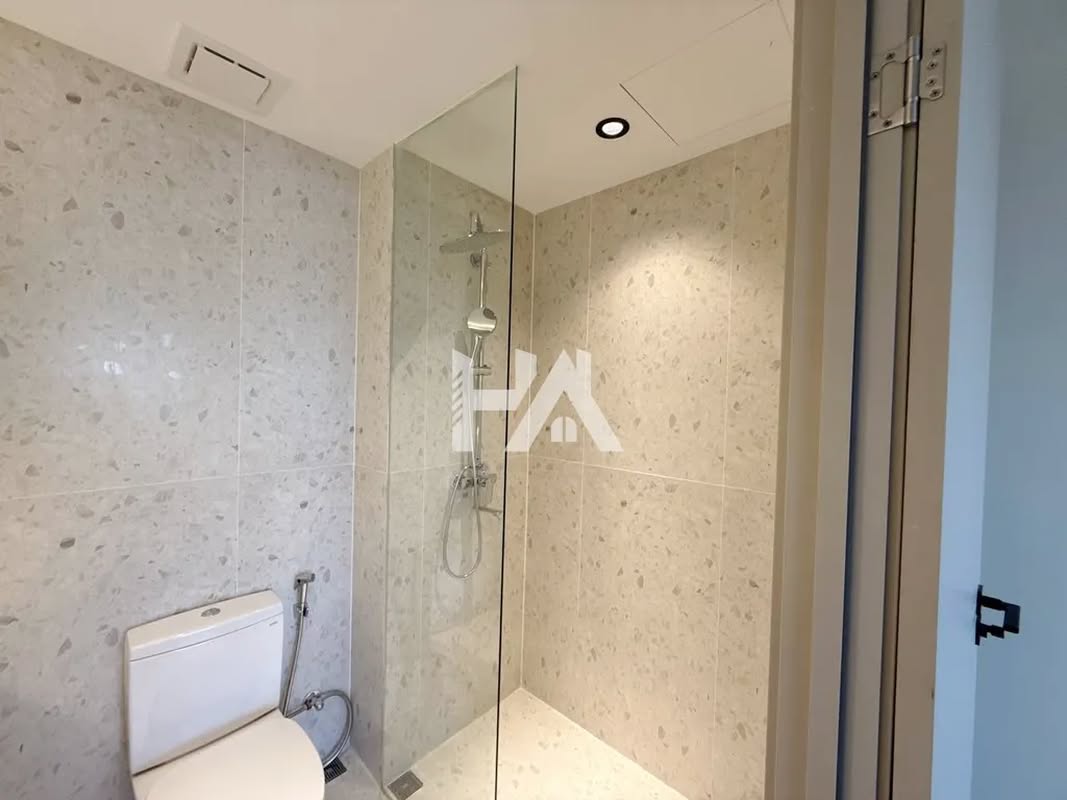 1 Bed + 1 Bath | Condo for Sale in BKK 1
