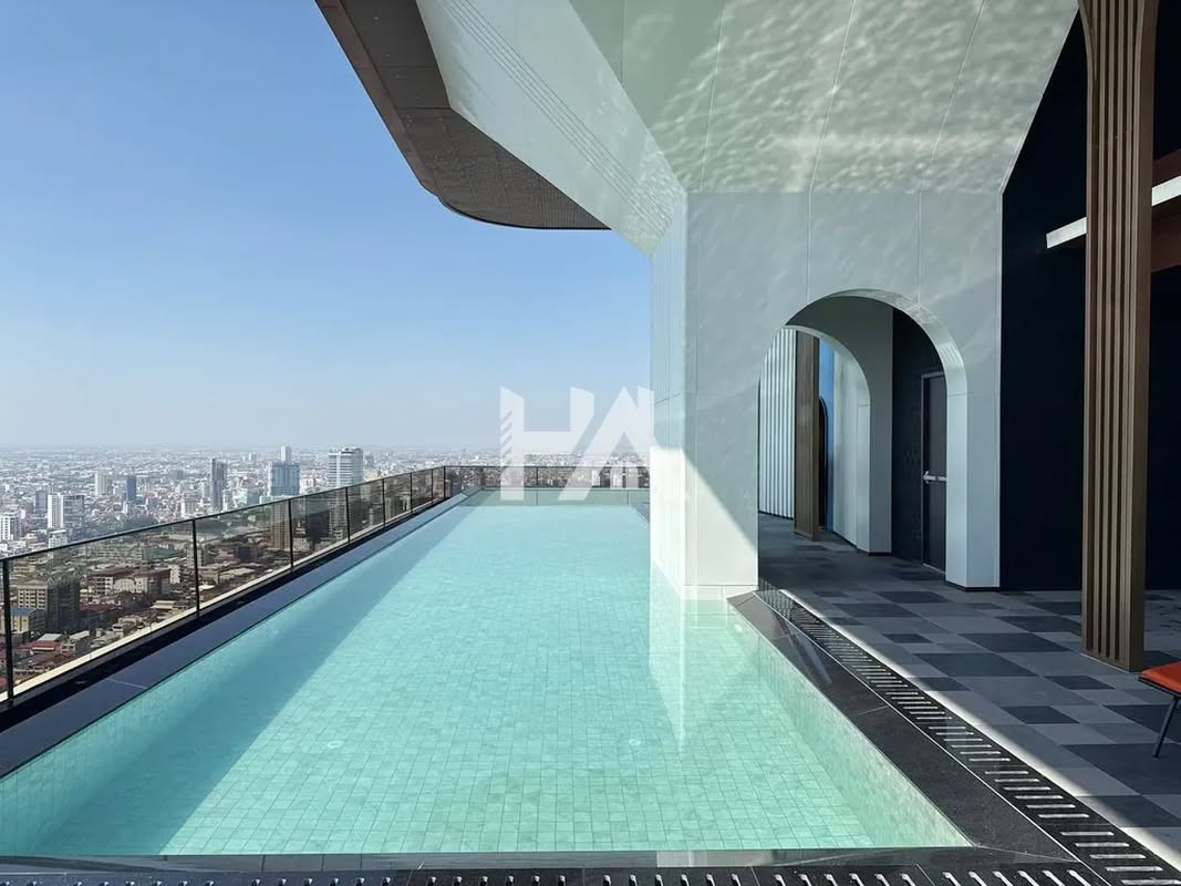 1 Bed + 1 Bath | Condo for Sale in BKK 1