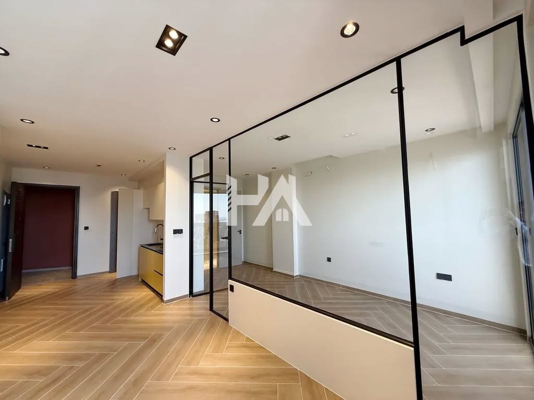 1 Bed + 1 Bath | Condo for Sale in BKK 1