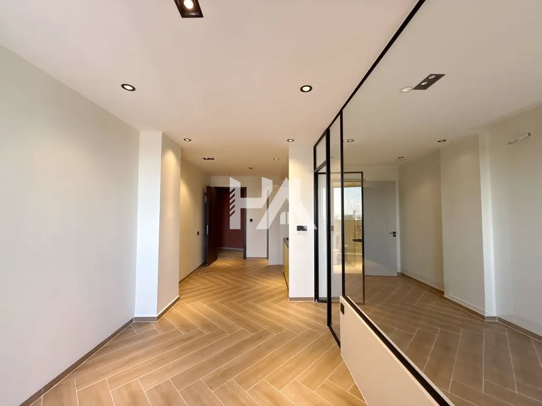 1 Bed + 1 Bath | Condo for Sale in BKK 1