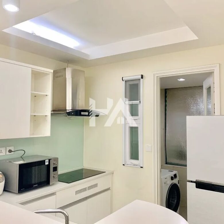 2 bed + 2 bath | Condo for Rent in BKK 1
