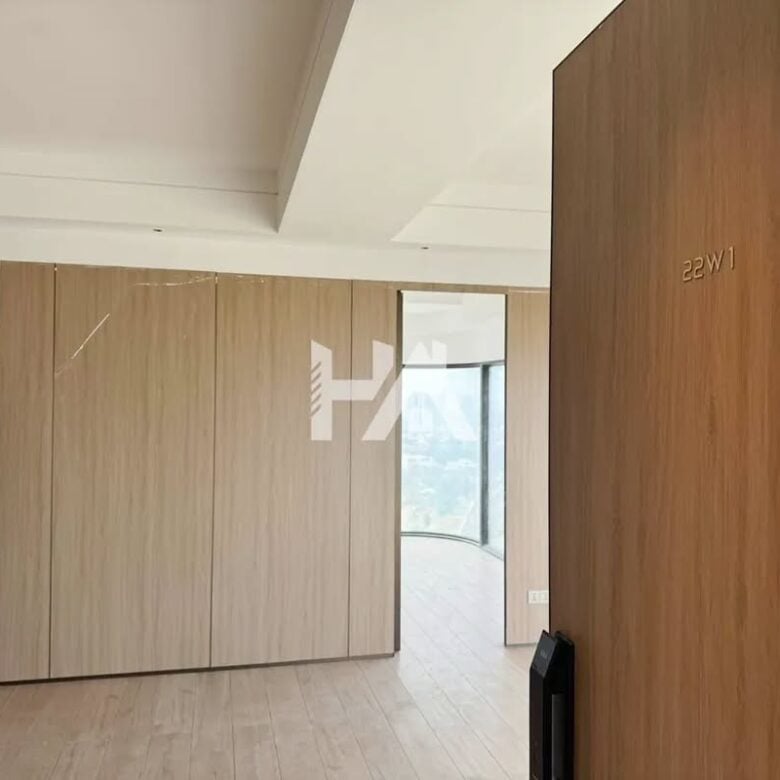 3 bed + 2 bath | Condo for Sale in Koh Norea