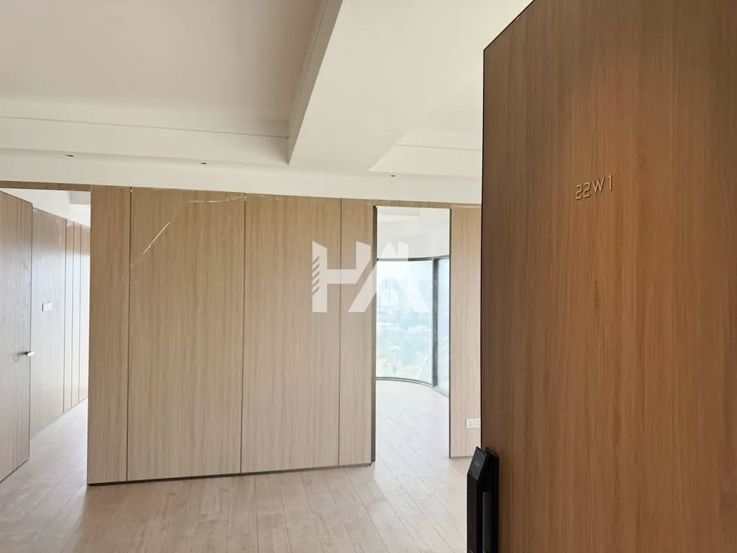 3 bed + 2 bath | Condo for Sale in Koh Norea