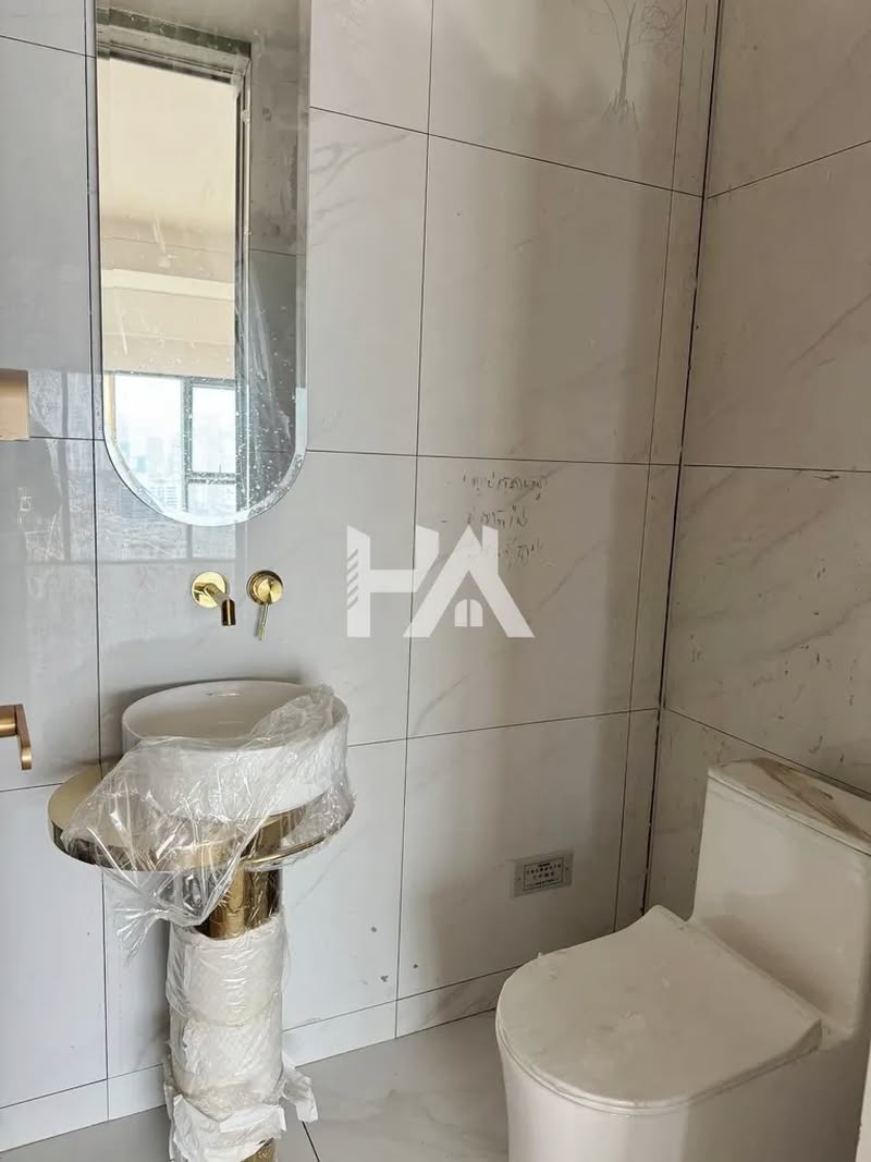 3 bed + 2 bath | Condo for Sale in Koh Norea