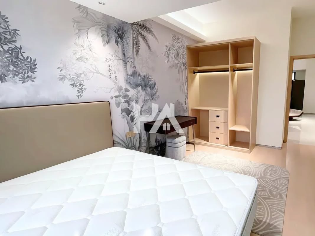 3 bed + 3 bath | Condo for Rent in BKK 1