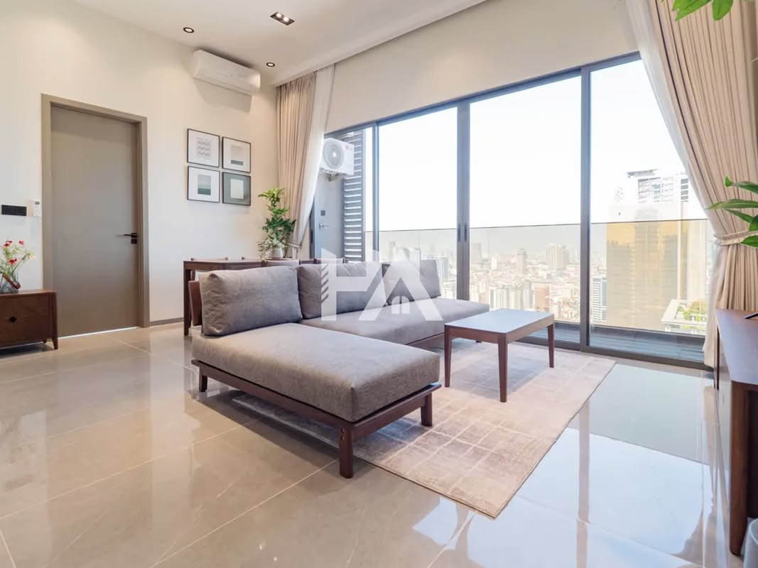 3 bed + 3 bath | Condo for Sale in BKK 1