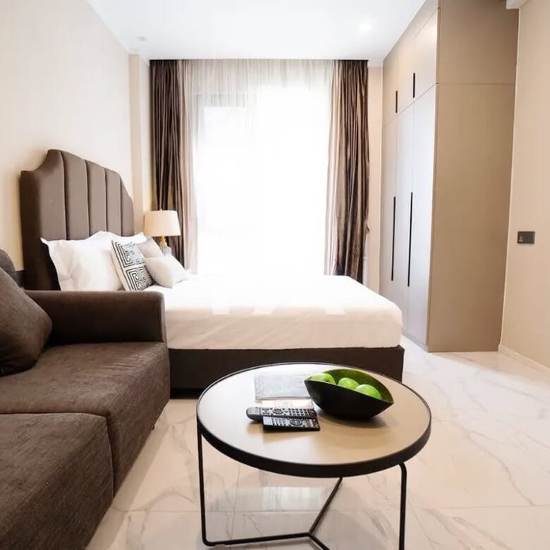 1 bed + 1 bath Studio | Condo for Rent near Eden Garden Mall