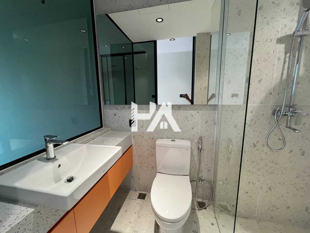 1 bed + 1 bath | Condo for Sale in BKK 1
