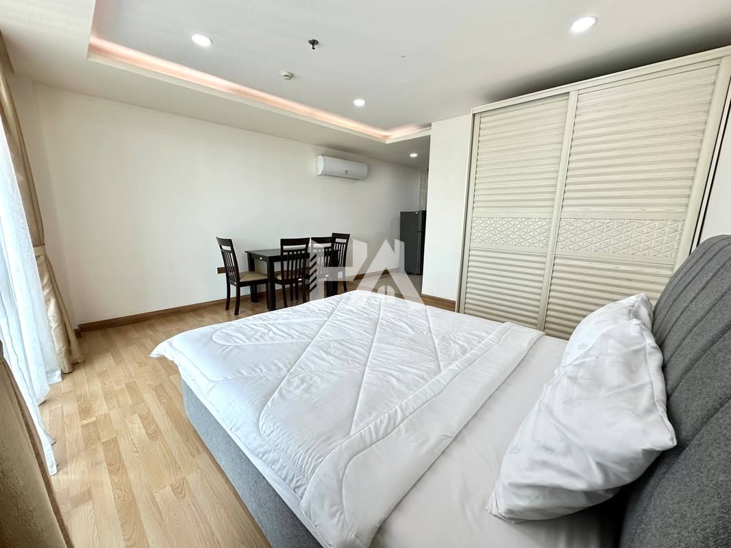 1 bed + 1 bath Studio | Condo for Rent in 7 Makara