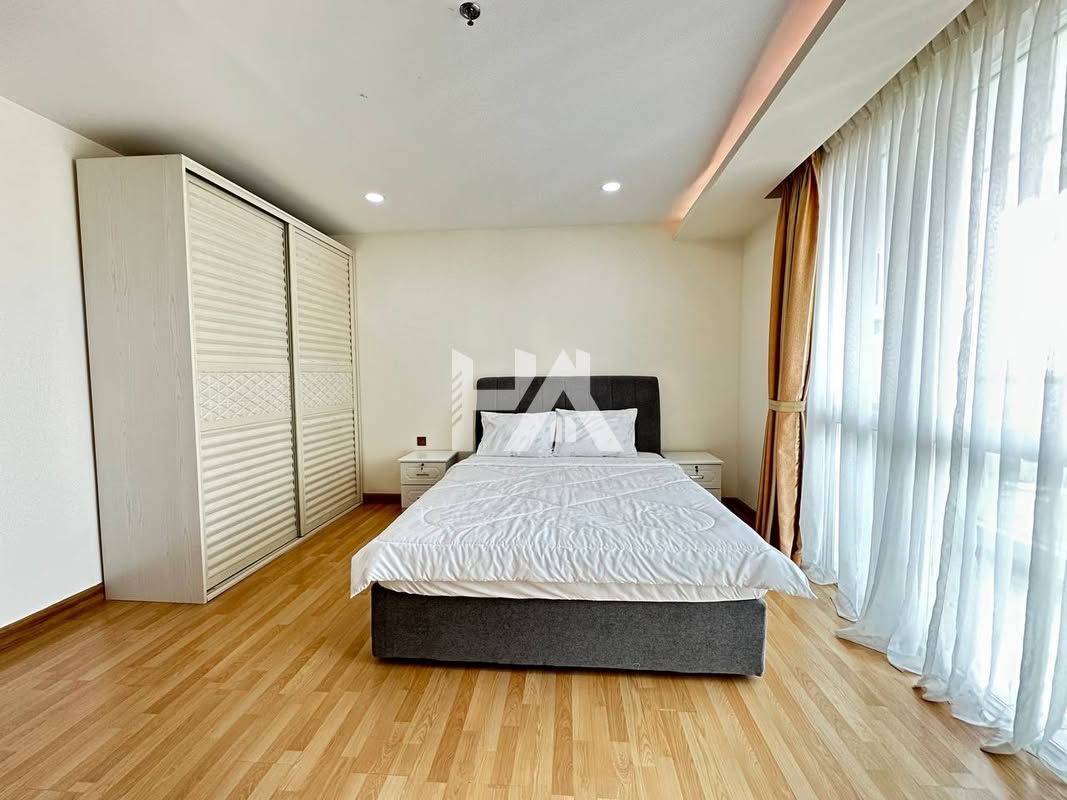 1 bed + 1 bath Studio | Condo for Rent in 7 Makara