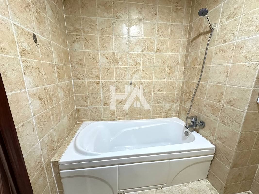 1 bed + 1 bath Studio | Condo for Rent in 7 Makara