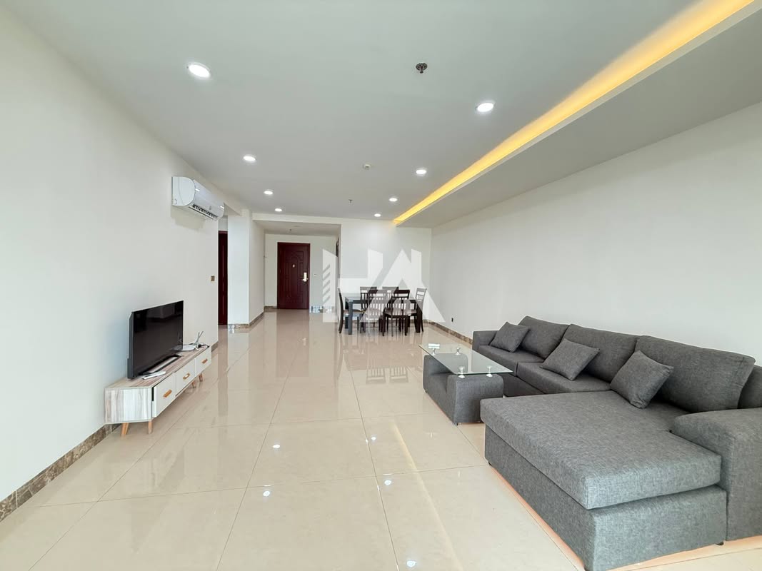 2 bed + 2 bath | Condo for Rent near Olympic Stadium