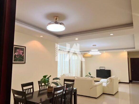 4 bed + 4 bath | Condo for Rent in Tonle Bassac