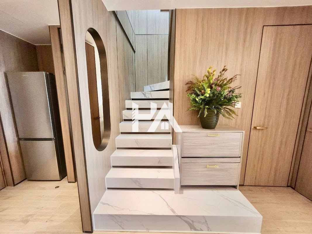 4 bed + 3 bath | Condo for Rent in Koh Norea
