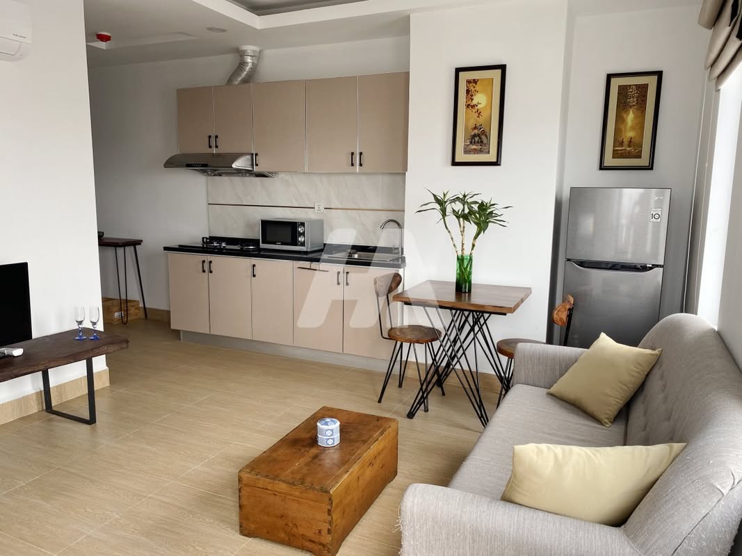 1 bed + 1 bath | Condo for Sale in Olympic