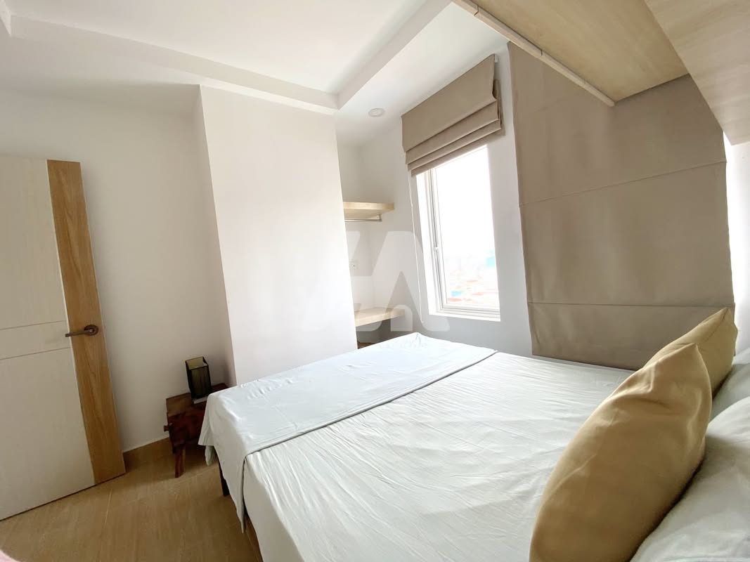 1 bed + 1 bath | Condo for Sale in Olympic