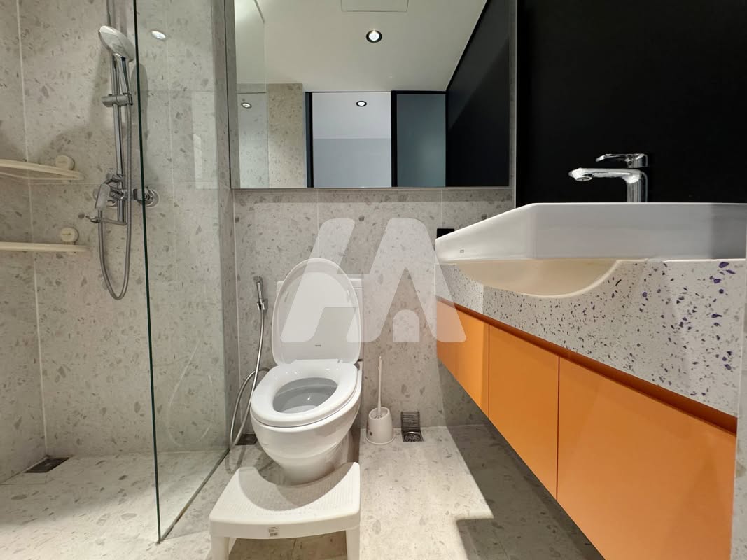 1 bed + 1 bath | Condo for Sale in BKK 1