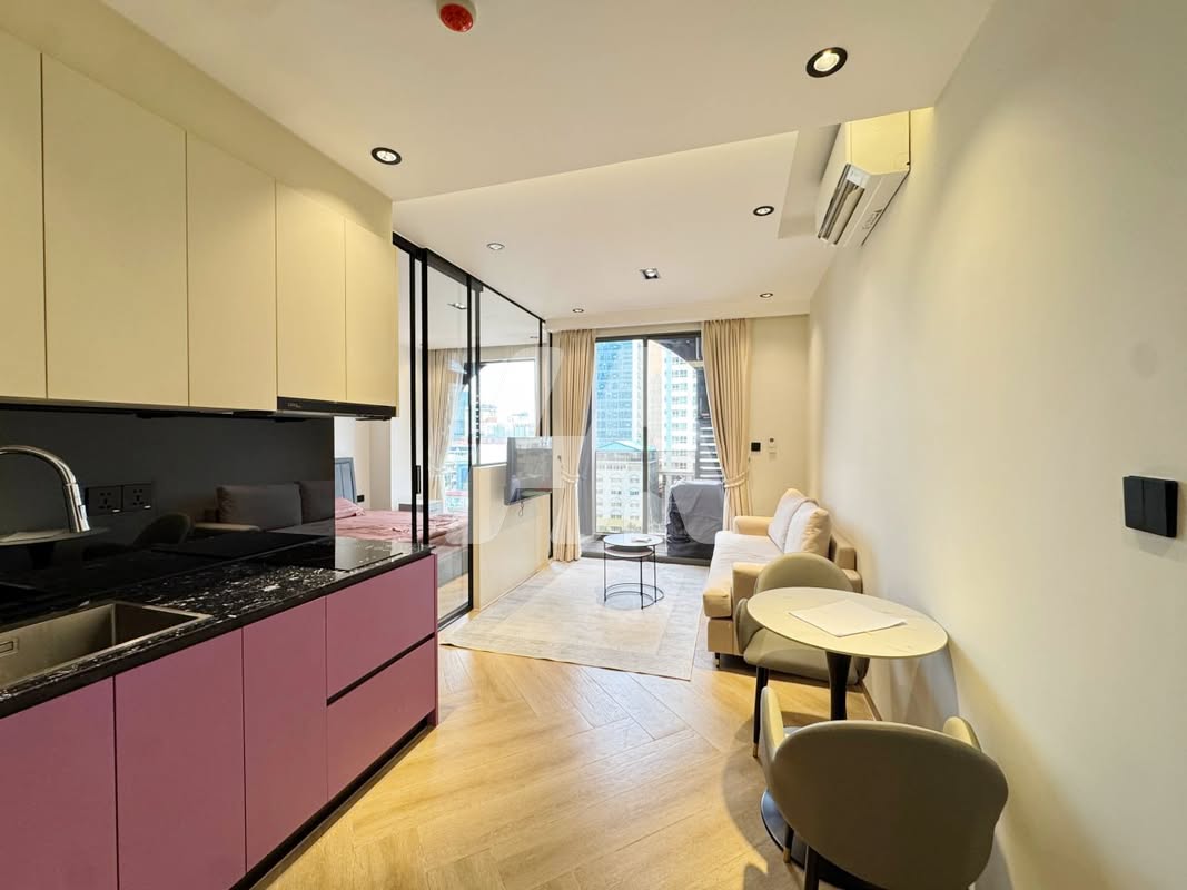 1 bed + 1 bath | Condo for Sale in BKK 1